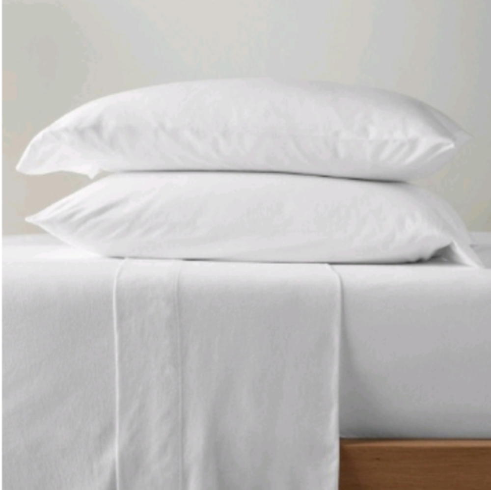 Casaluna Full Jersey Knit Sheet Set – White Solid NWT